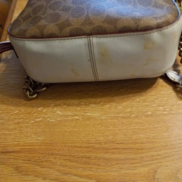 COACH Camera bag Signature Canvas & Leather Crossbody Bag Handbag Purse # 31208 - Picture 6 of 10